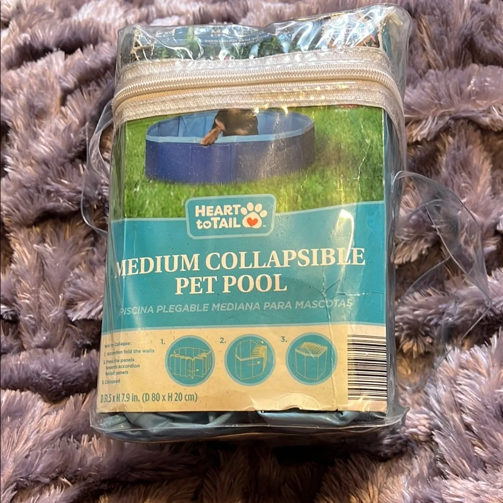 Heart To Tail Medium Collapsible Pet Pool D 31.5x H 7.9 in